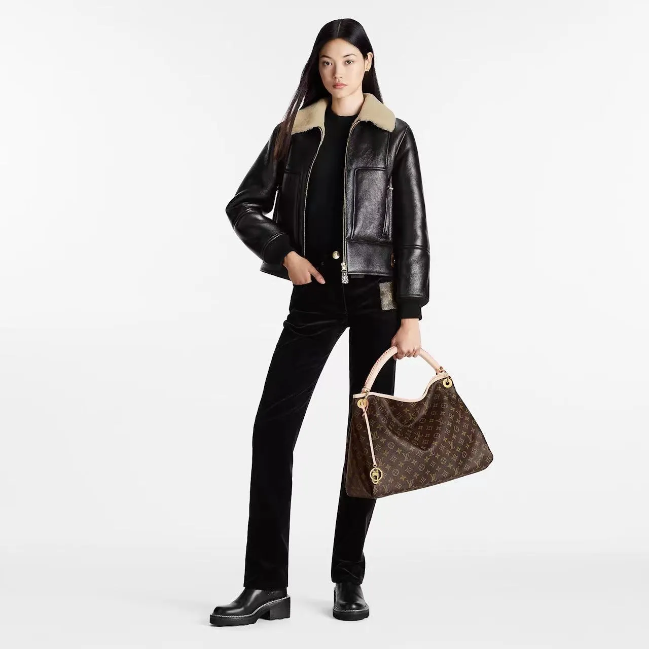 LV Artsy MM M44869