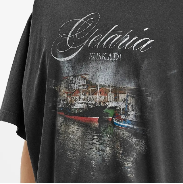 BALENCIAGA GETARIA TUBULAR OVERSIZED T-SHIRT Faded Washed Black