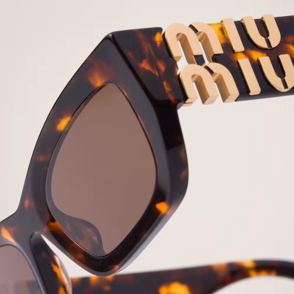 VIRTUAL TRY-ON Miu Glimpse sunglasses
