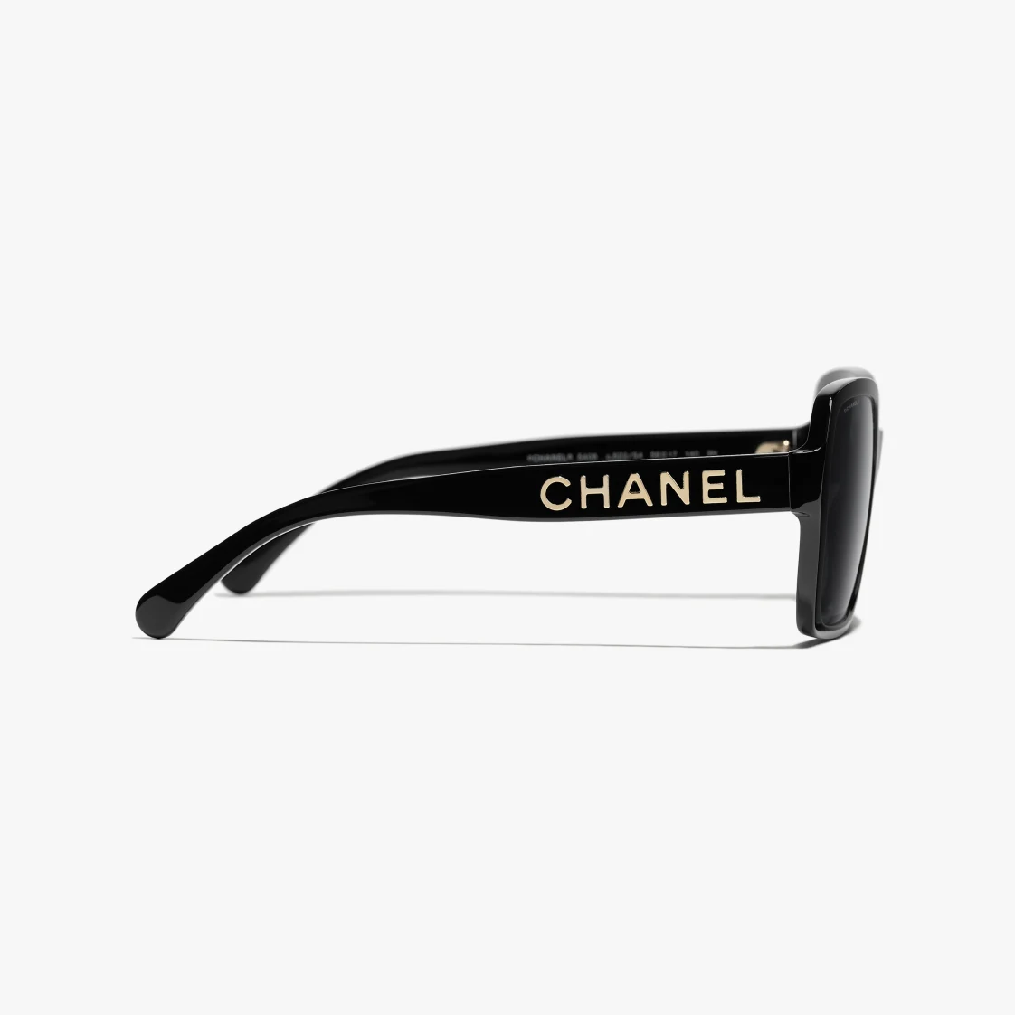 CHANEL-SQUARE SUNGLASSES Acetate Black