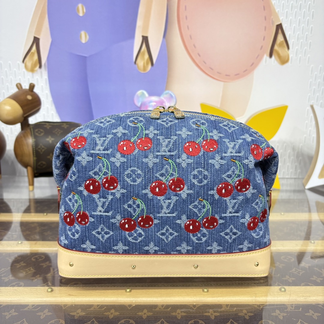 LV x TM Cosmetic Pouch GM M13893