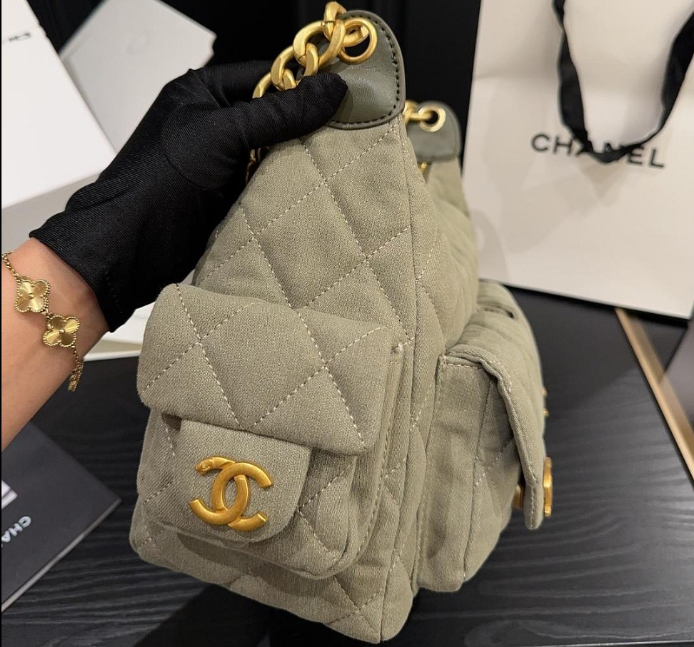 ãð¥Special Offersð¥ãChanel Cambon Ligne Small Reporter Bag