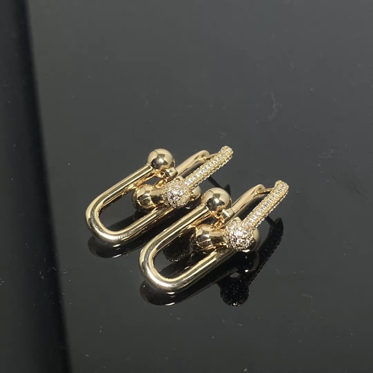 Tiffany Large Link Earrings in Yellow Gold with Pavé Diamonds