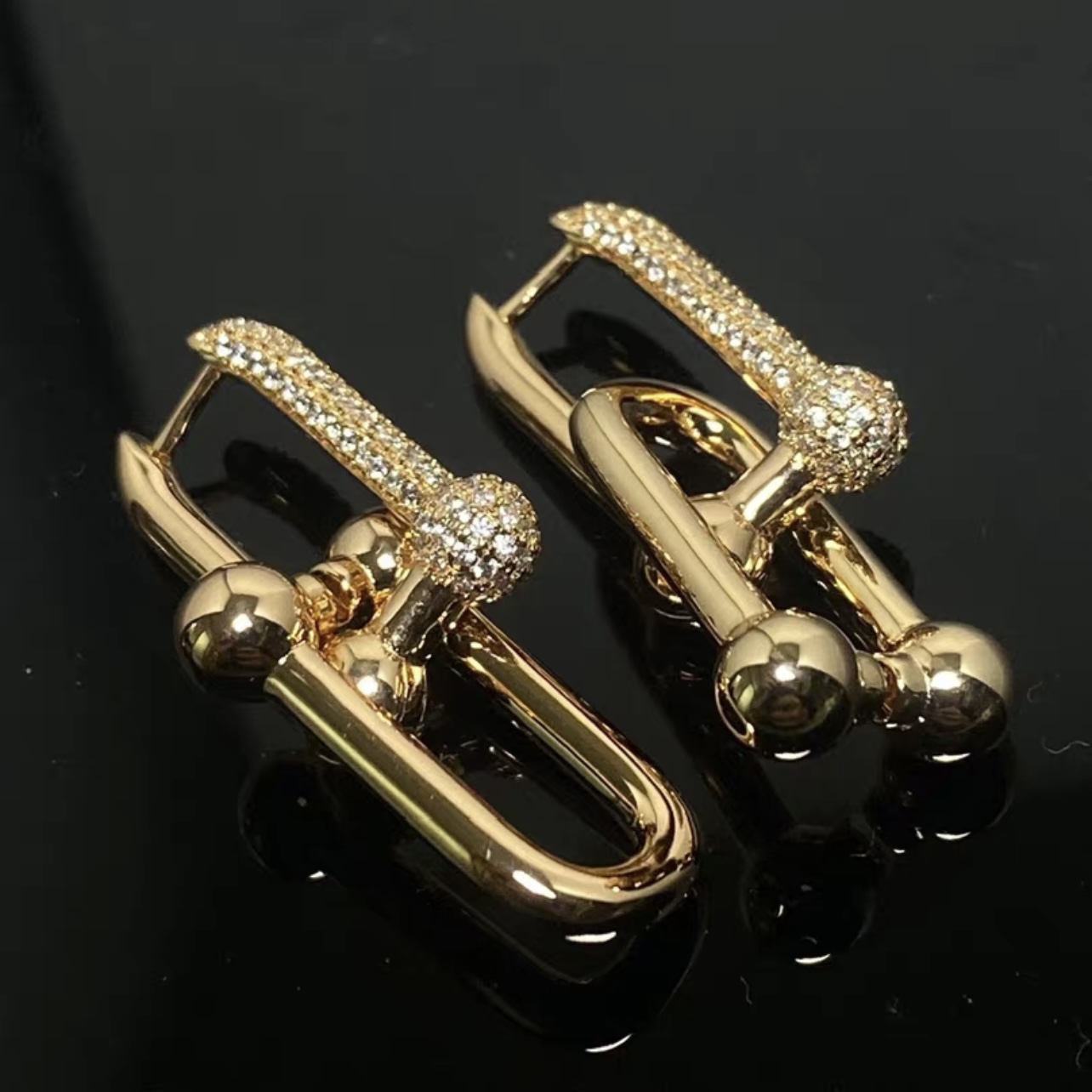 Tiffany Large Link Earrings in Yellow Gold with Pavé Diamonds