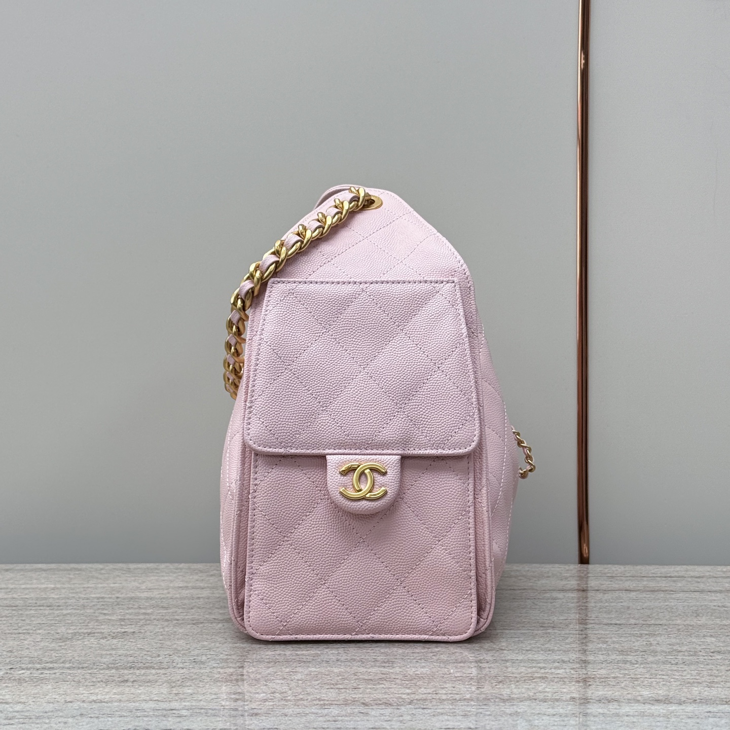 CHANEL 25 Small Handbag-Light Pink