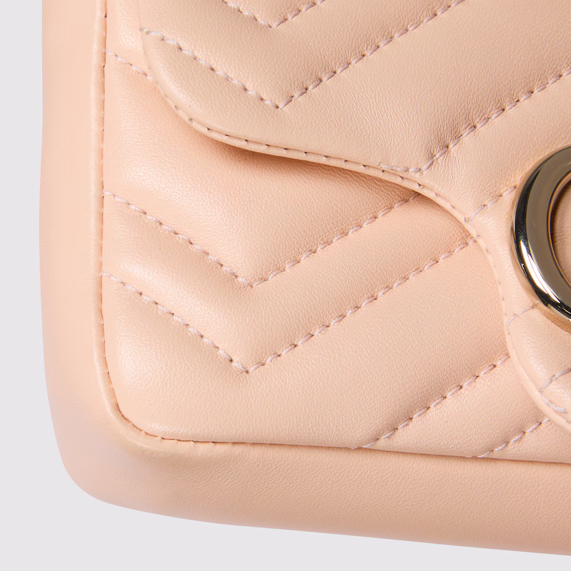 GG MARMONT MINI SHOULDER BAG Style