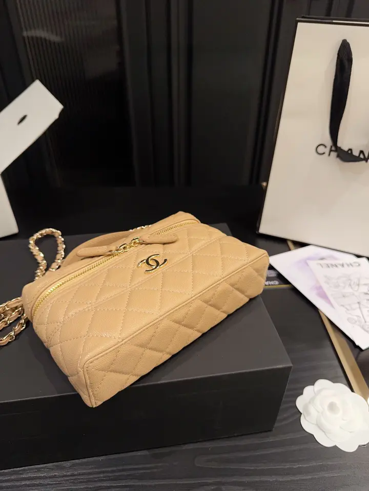 Chanel 25C LP Box Bag – Caramel