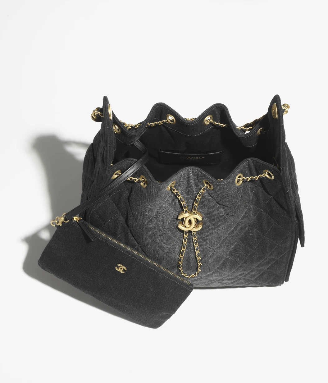 CHANEL 25 Medium Handbag Washed Denim Black