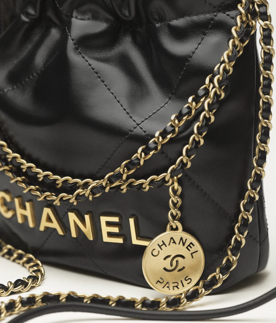 CHANEL 22 Mini Handbag
