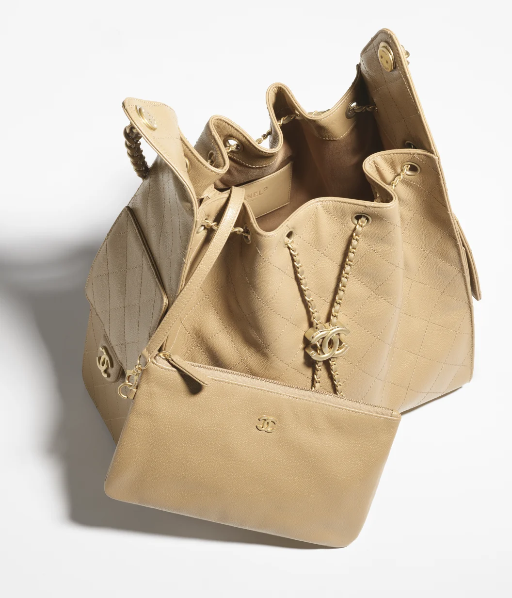 CHANEL 25 Medium Handbag