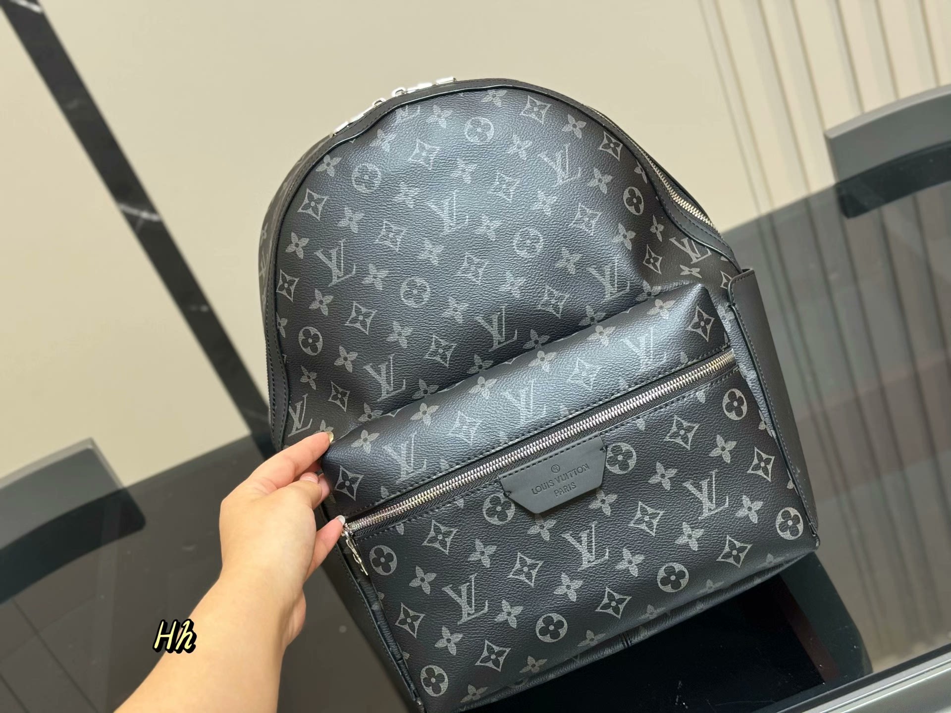 LV Discovery Backpack PM M22558