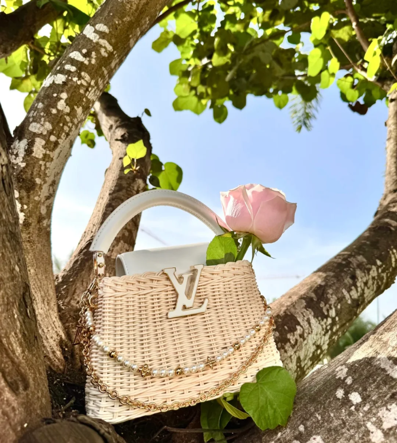 LV Pearl River Bag Charm M02608