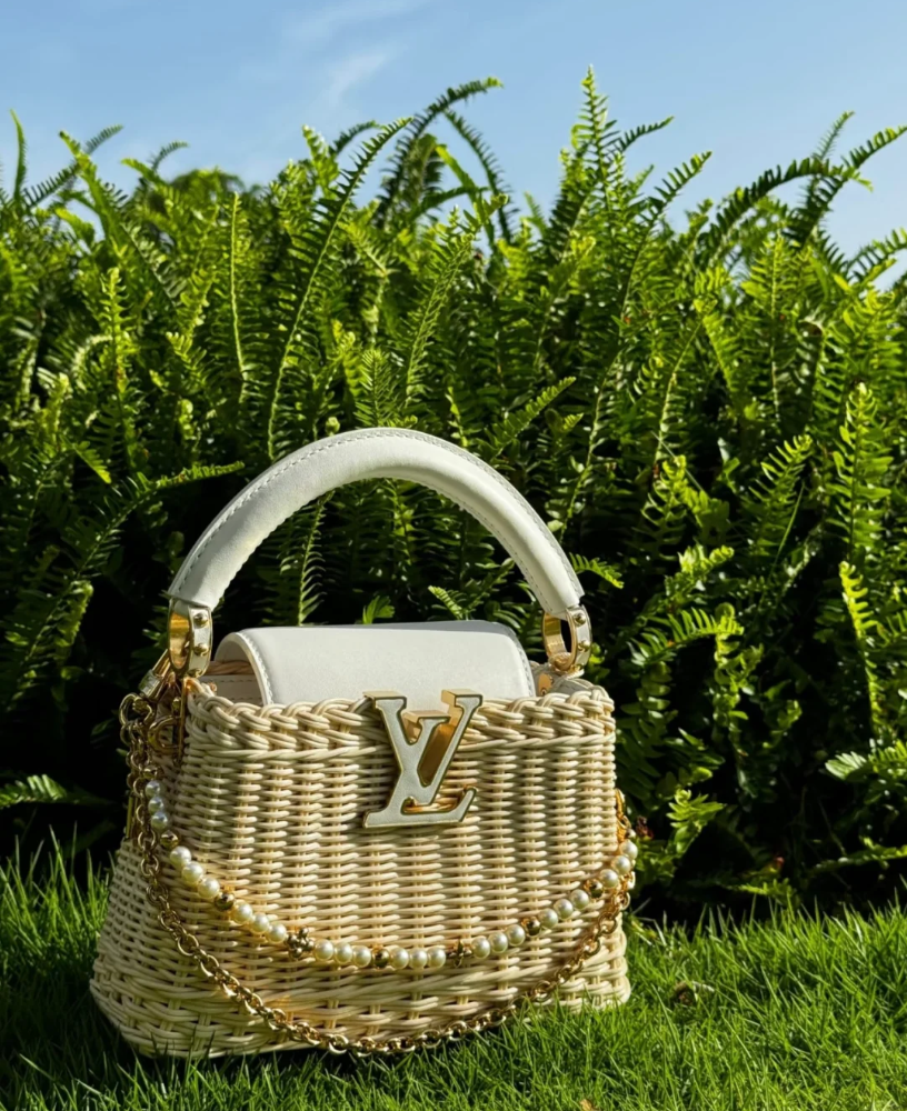 LV Pearl River Bag Charm M02608