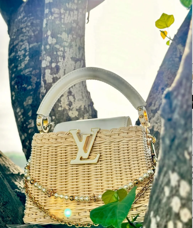 LV Pearl River Bag Charm M02608