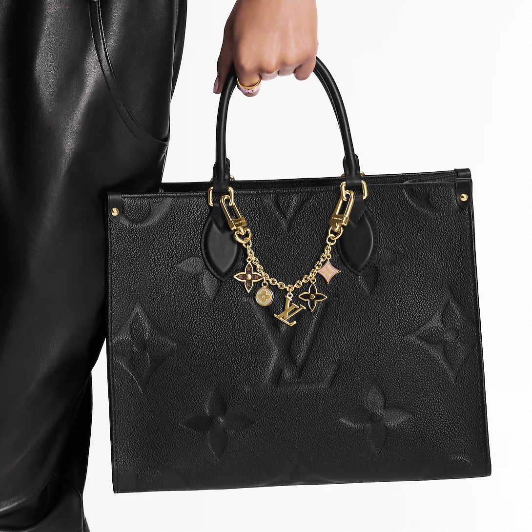 LV Spring Street Chain Bag Charm M01188