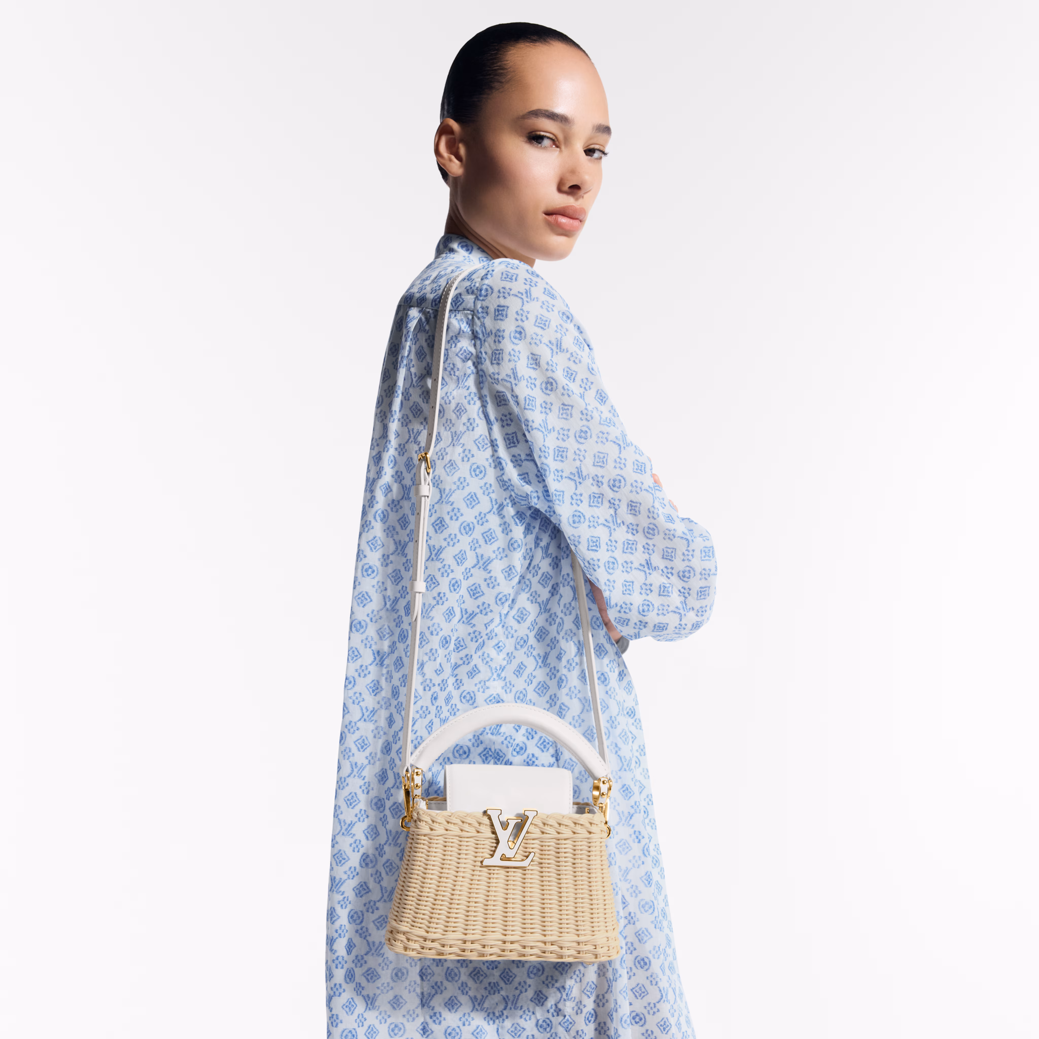 LV Capucines M26004 Mini
