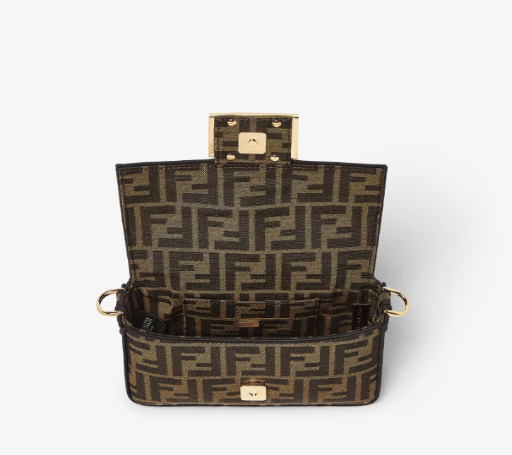 FENDI Baguette Mini