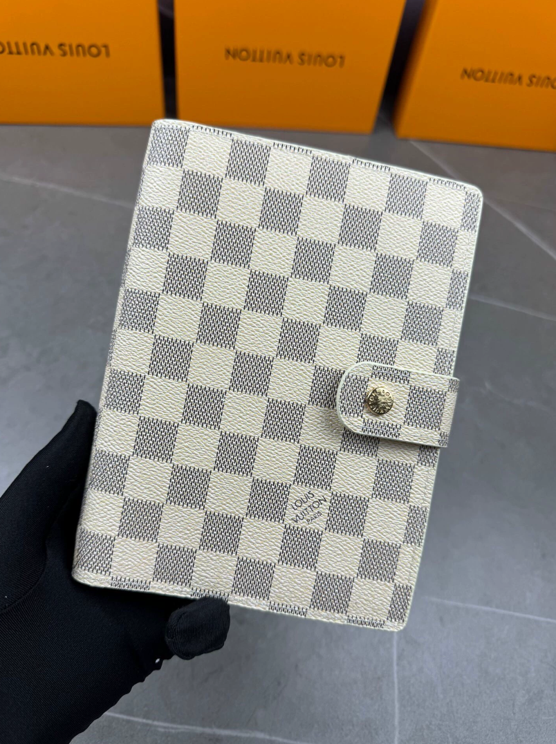 LV Medium Ring Agenda Cover