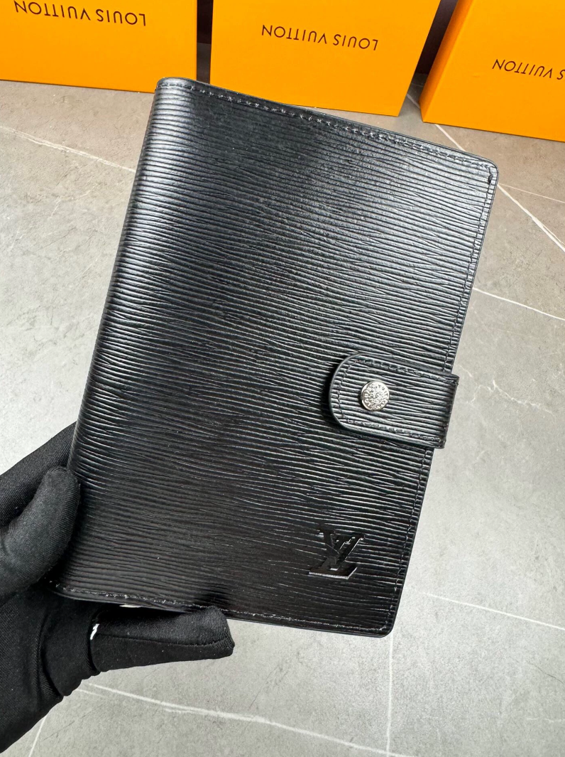 LV Medium Ring Agenda Cover