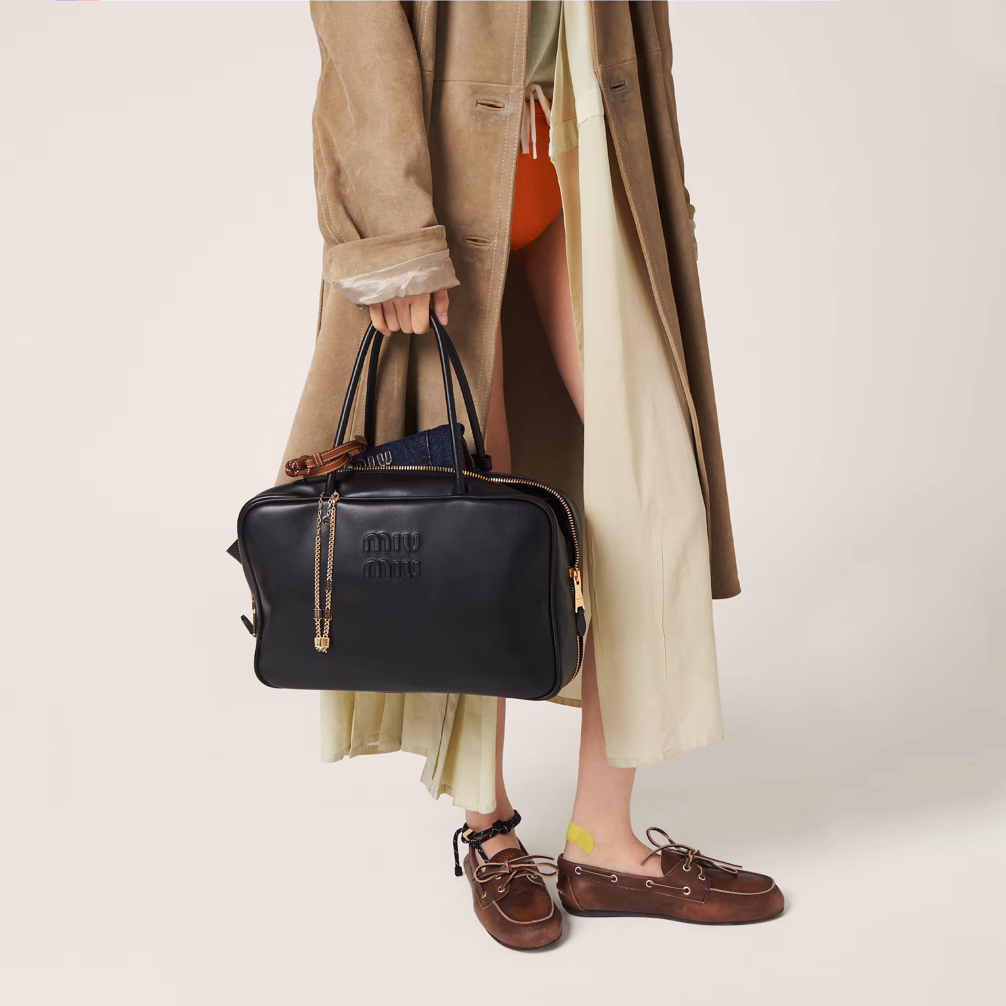 MIUMIU Leather Beau bag Large-Black