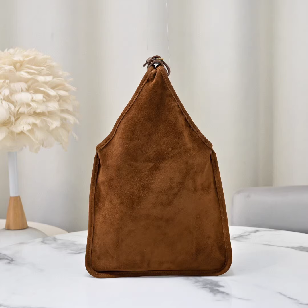 MiuMiu Suede bag with trick-Oak