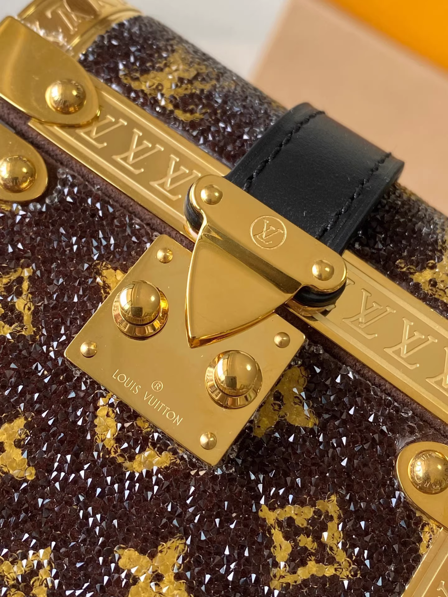 LV Treasure Box M83089