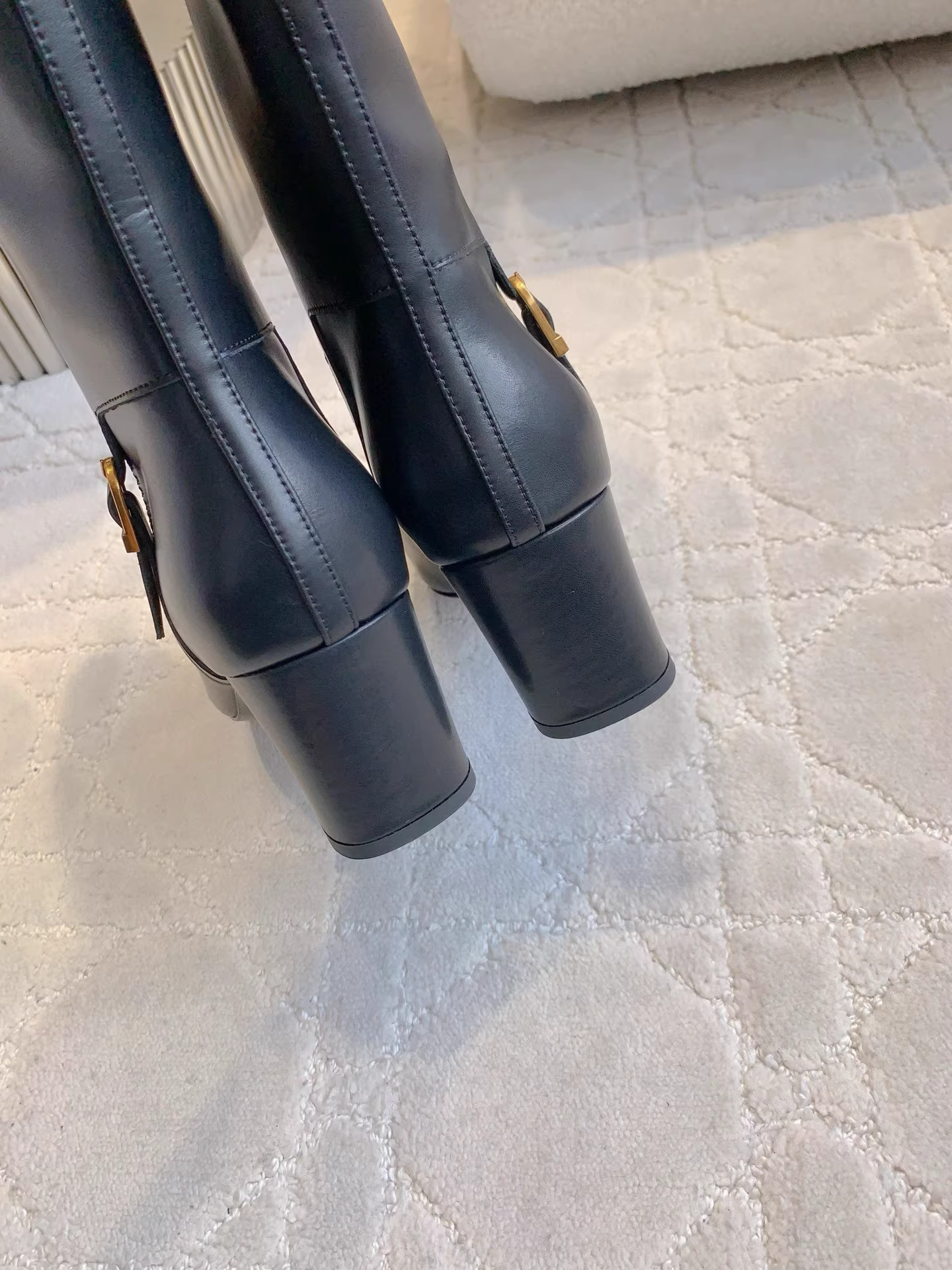 YSL JULIA boots in smooth leather-BLACK