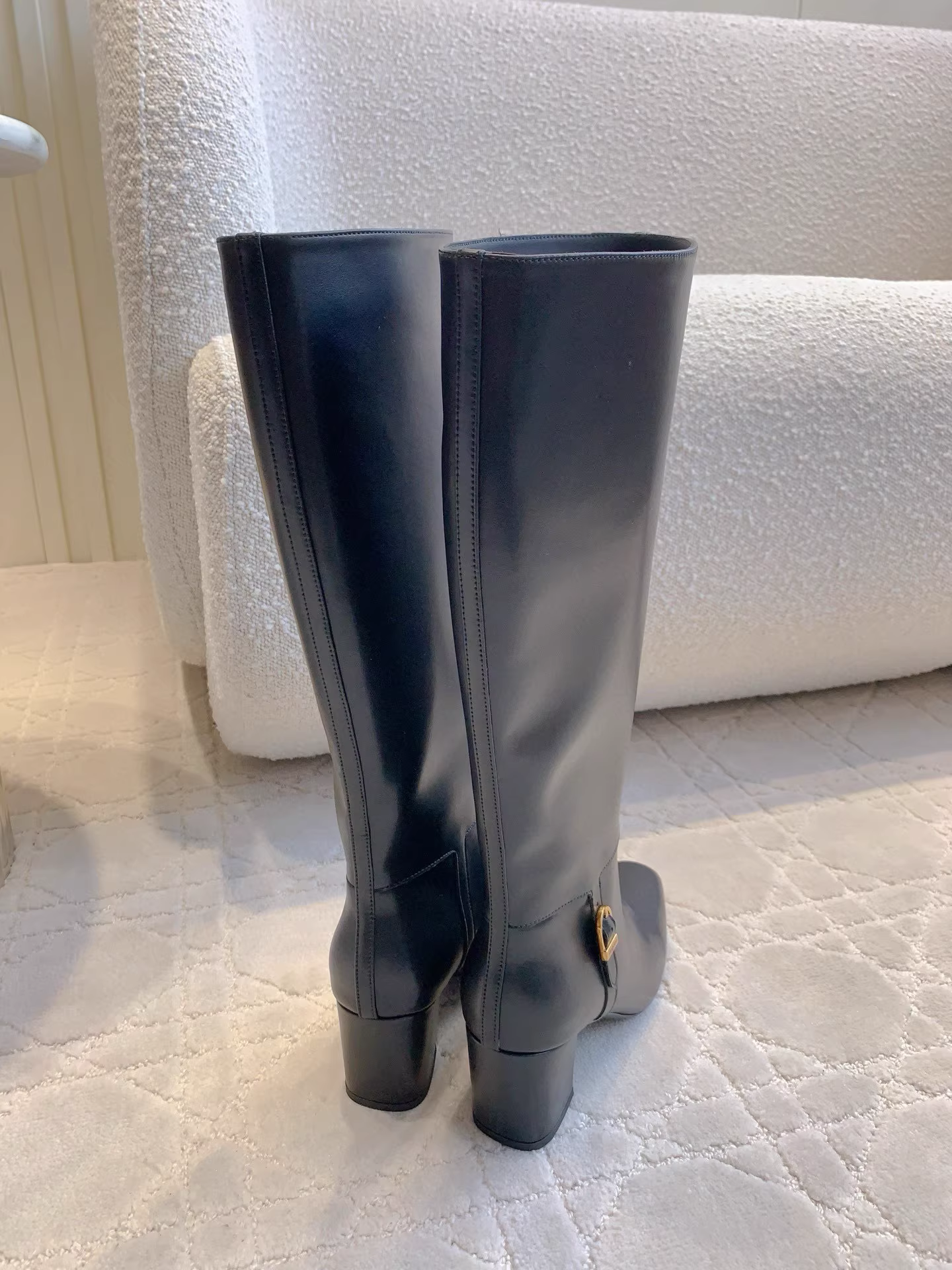 YSL JULIA boots in smooth leather-BLACK