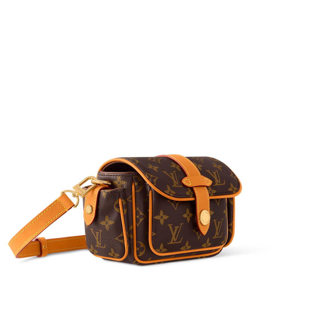 LV Cargo Wearable Wallet M14742